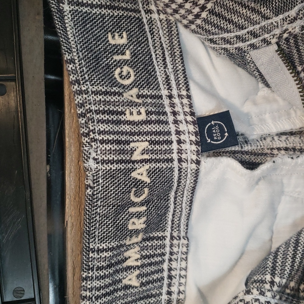American Eagle Womens Gray Plaid Pants - Picture 5 of 5